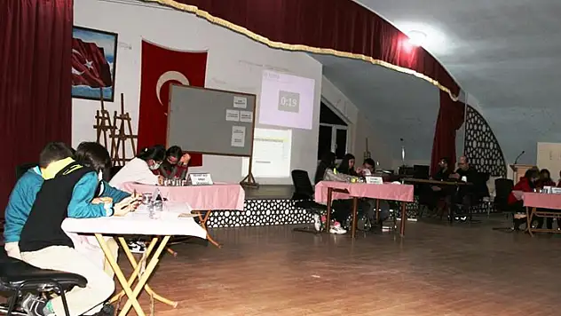 Kulu'da 'Haydi Bil Bakalım' bilgi yarışması yapıldı
