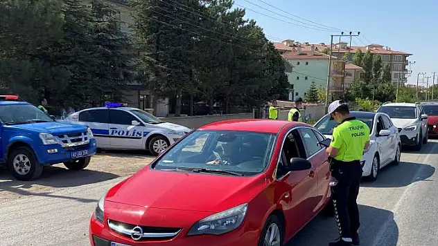 Kulu'da jandarma ve polisin denetimleri devam ediyor
