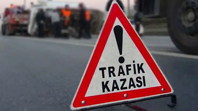 Kulu'da otomobil şarampole devrildi: 4 yaralı