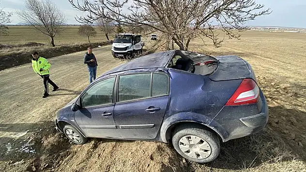 Kulu'da otomobil takla attı: 1 yaralı
