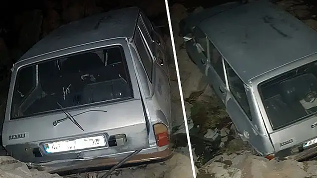 Kulu'da park halindeki otomobil uçuruma yuvarlandı