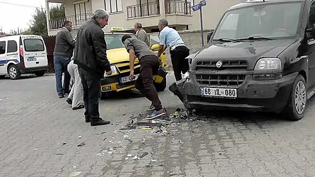 Kulu'da Trafik Kazası: 1 yaralı