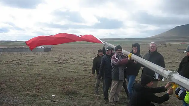 Kulu'daki Nogay Türklerinden Zeytin Dalı Harekatı'na bayraklı destek