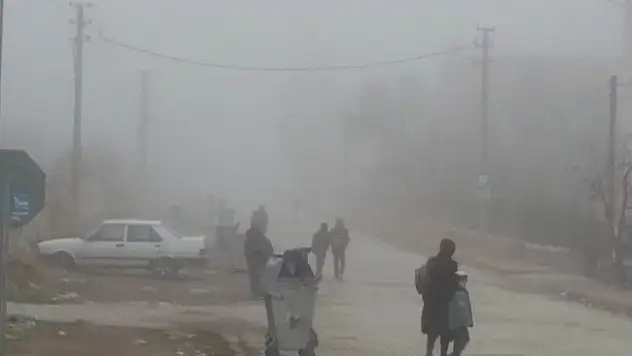 Kulu etkili olan sis ulaşımı olumsuz etkiliyor