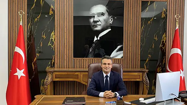 Kulu Kaymakamı Ömer Faruk Canpolat görevine başladı
