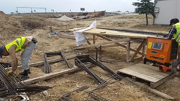 Kulu Sanayi Sitesi Kavşağında alt geçit inşaatına başlandı
