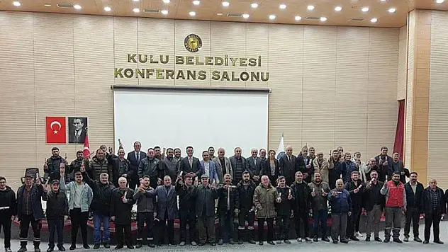 Kulu'da 90 esnaf 22 yıl sonra tapularına kavuştu
