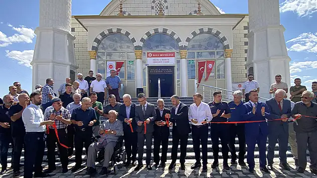 Kulu'da Bilal-i Habeşi Bereket Camii ibadete açıldı
