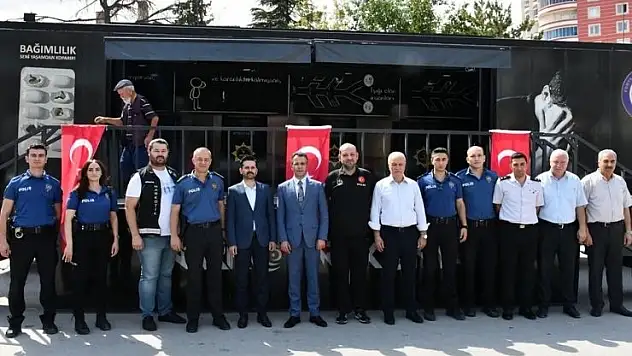 Kulu'da 'En İyi Narkotik Polisi Anne' semineri