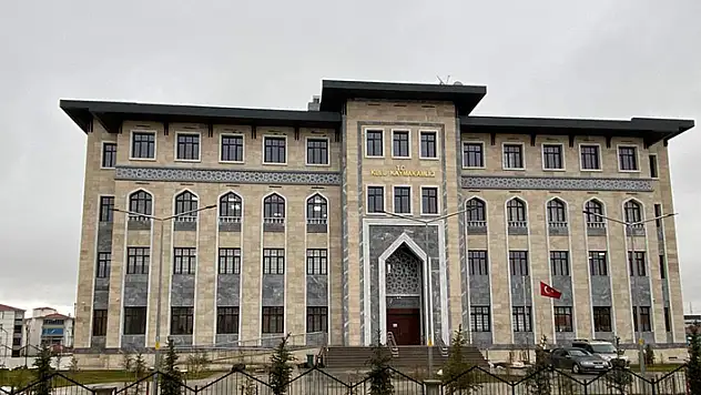 Kulu'da yeni kaymakamlık binası hizmete başladı
