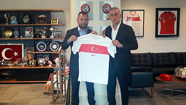 Kulüpler Birliği Başkanı Doğan, TFF Başkanı Hacıosmanoğlu'nu ziyaret etti