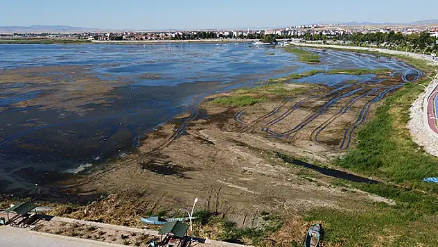 Kuraklığın etkilediği Beyşehir Gölü eski günlerini arıyor