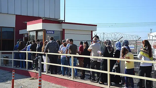 Kurban Bayramı'nda cezaevlerinde 11-15 Temmuz'da açık görüş yapılabilecek
