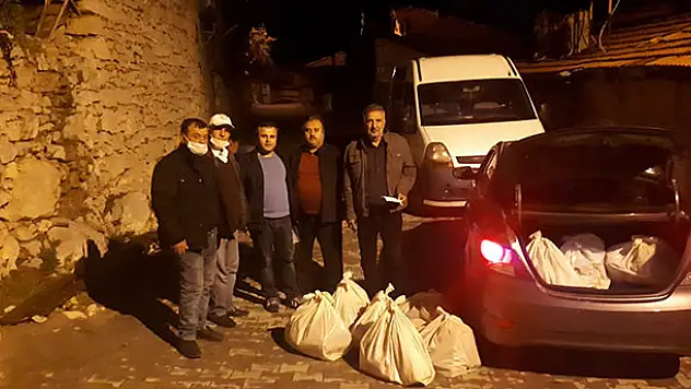 Kurucuovalılar'dan örnek ramazan ayı ve salgın dayanışması