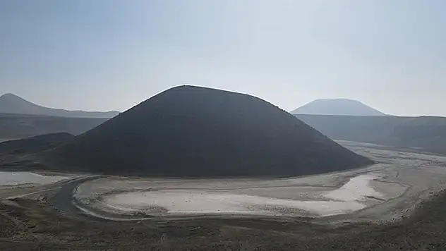Kuruyan Meke Gölü'nü, eski görünümüne kavuşturacak projede sona gelindi

