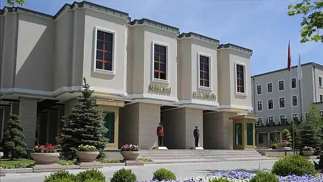 Kuşadası Belediye Başkanı Günel, görevden uzaklaştırıldı