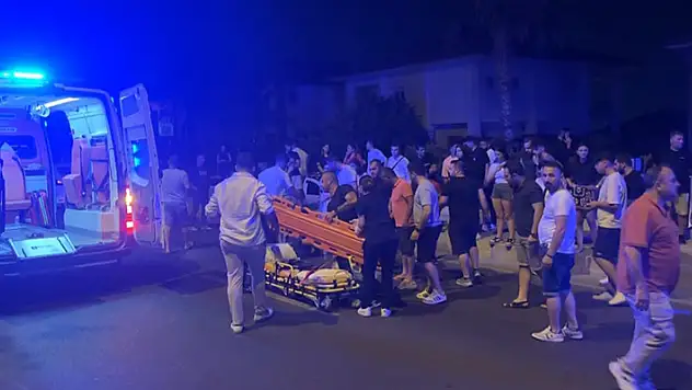 Kuşadası'nda motosikletin çarptığı çocuk öldü, sürücü ağır yaralandı
