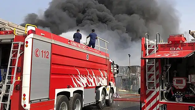 Kuveyt'in Mankaf bölgesinde çıkan yangında 39 kişi hayatını kaybetti
