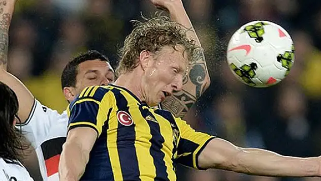 Kuyt'ta yırtık, Meireles'te ödem tespit edildi