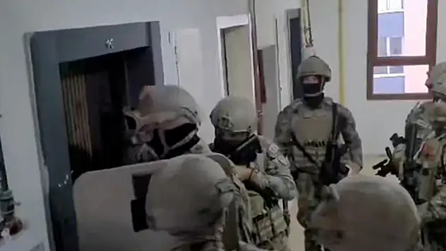 'Kuyu-16' operasyonunda organize suç örgütü üyesi 15 şüpheli yakalandı
