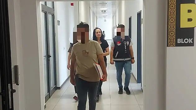 Kuyumcudan kolye çalan kadının 44 ayrı suç kaydı çıktı tutuklandı