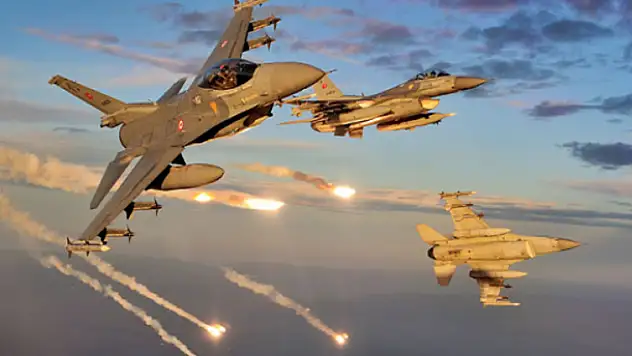Kuzey Irak'a hava harekatı: 10 terörist öldürüldü