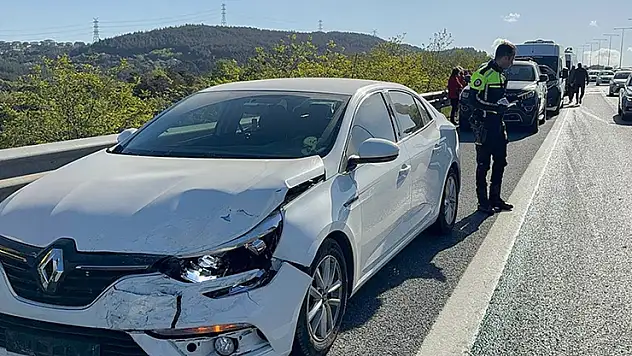 Kuzey Marmara Otoyolu'nda zincirleme trafik kazasında 8 araçta hasar oluştu