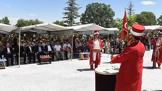 Ladikli Ahmet Hüdai Hazretleri Anıldı