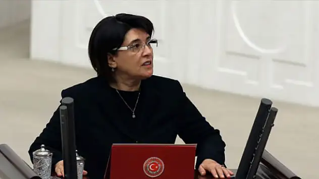 Leyla Zana'dan 'yemin' kararı!