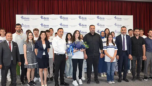LGS' de, Bir Türkiye birincisi de Tedem Koleji'nden