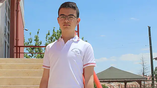 LGS'den tam puan alan öğrencinin hedefi, yazılım mühendisi olmak
