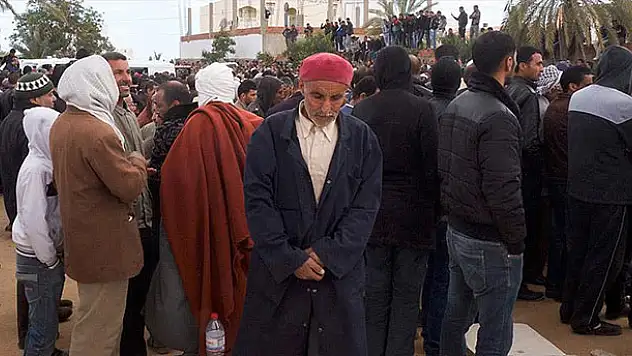 Libya'da halkı savaştan kurtarma ve şehri yeniden inşa etme çağrısı