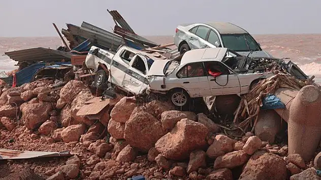 Libya'nın doğusundaki sel felaketinde 2 binden fazla kişi hayatını kaybetti
