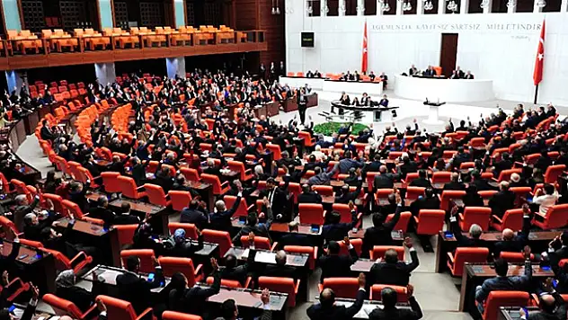 Libya tezkeresi TBMM'de kabul edildi