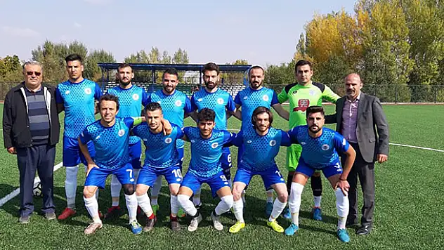Liderlik yarışı kızışıyor