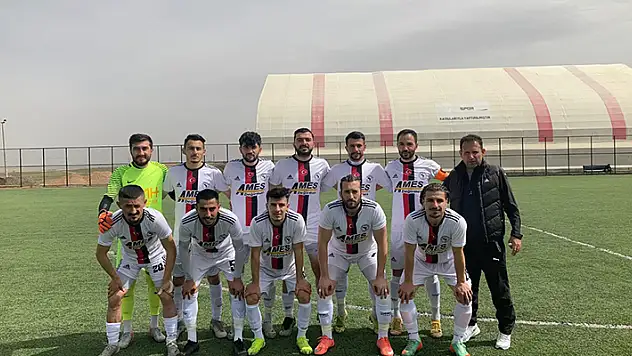Ligin en golcü ekibi Meram Karakartallar 