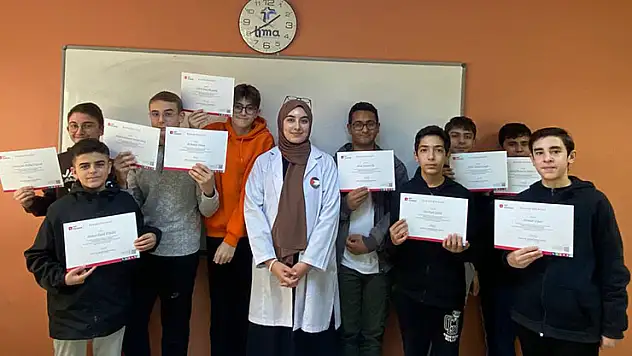 LİMA öğrencileri Dijital Medya Okuryazarlığı Programını başarıyla tamamladı