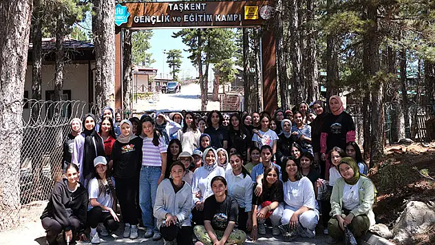 Limalı gençler, Taşkent ve Beyşehir'de kamp heyecanı yaşadı