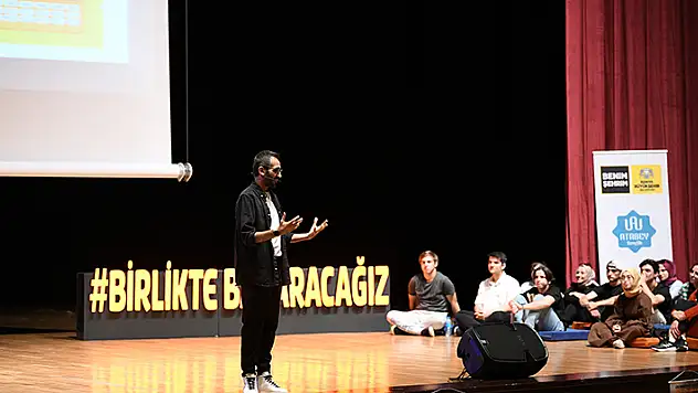 Lise Medeniyet Akademisi'nden 'Sınav Kazandıran Taktikler'
