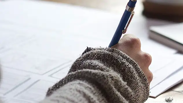 Liselerde yüz yüze sınavlar 8 Mart'tan itibaren yapılacak