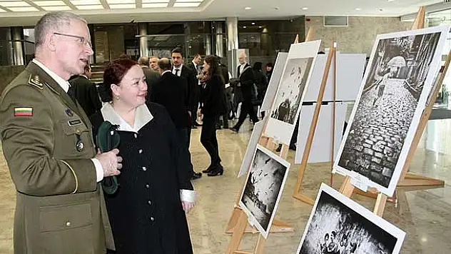 Litvanya Parlamentosu'nda İstanbul fotoğrafları sergisi açıldı