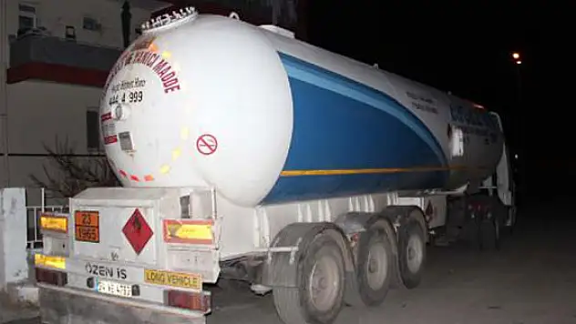 LPG Tankerinde 352 bin paket kaçak sigara