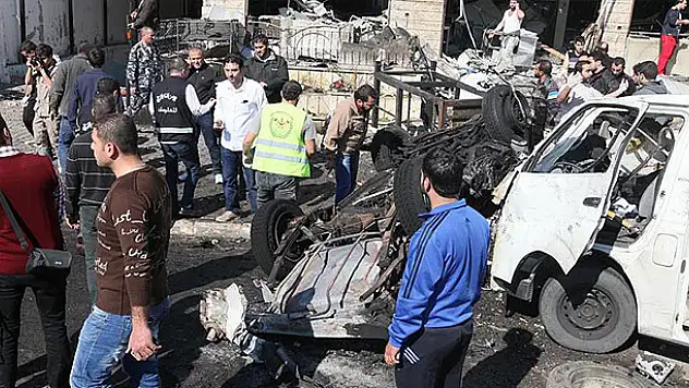 Lübnan'ın başkenti Beyrut'ta iki patlama meydana geldi