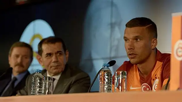 Lucas Podolski Galatasaray'da