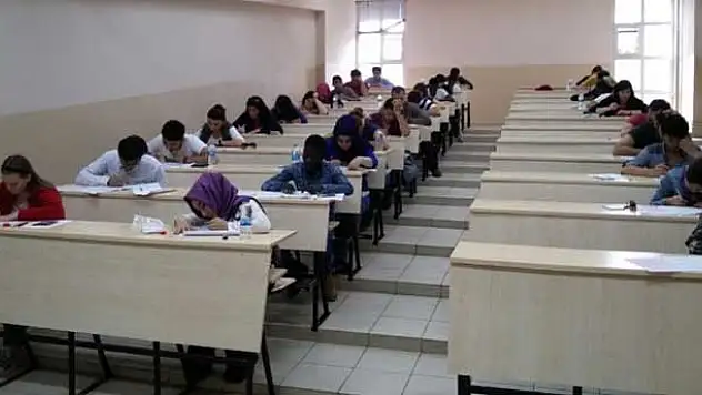 LYS sosyal bilimler sınavı sona erdi