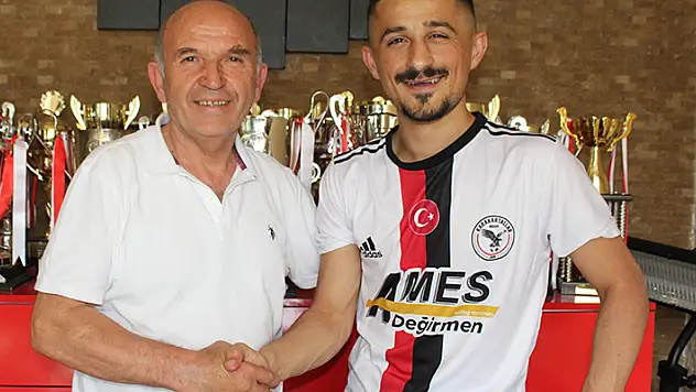 M. Karakartallar'da Enes yuvada kaldı