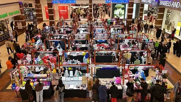 M1 Konya'daki festival, Sevgililer Günü'ne özel etkinliklerle devam ediyor