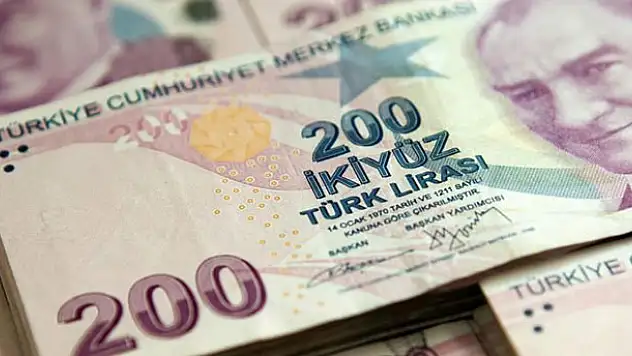 Maaşlar 2018'de yüzde 11 artacak