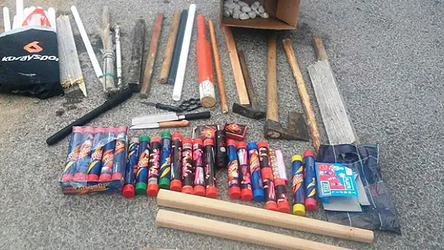 Maça değil savaşa gelmişler