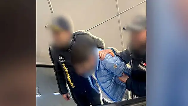 Macaristan'da tutuklu bulunan Serdar Sertçelik Türkiye'ye getirildi